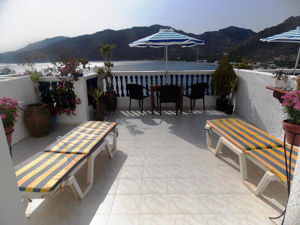 Annas Studios Livadia  Bagian luar foto