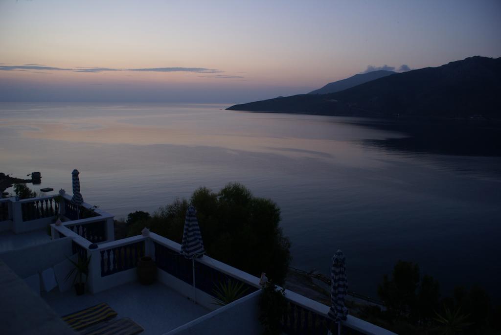 Annas Studios Livadia  Bagian luar foto